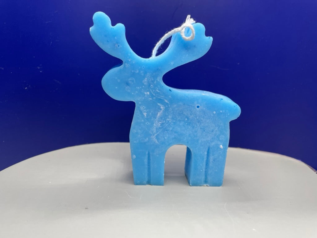 Blue Moose candle view of the side